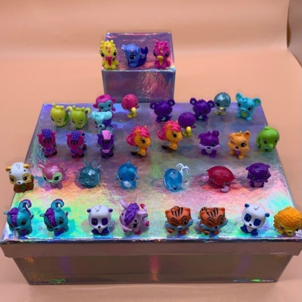 Hatchimals CollEGGtibles Mini figures 39 pieces